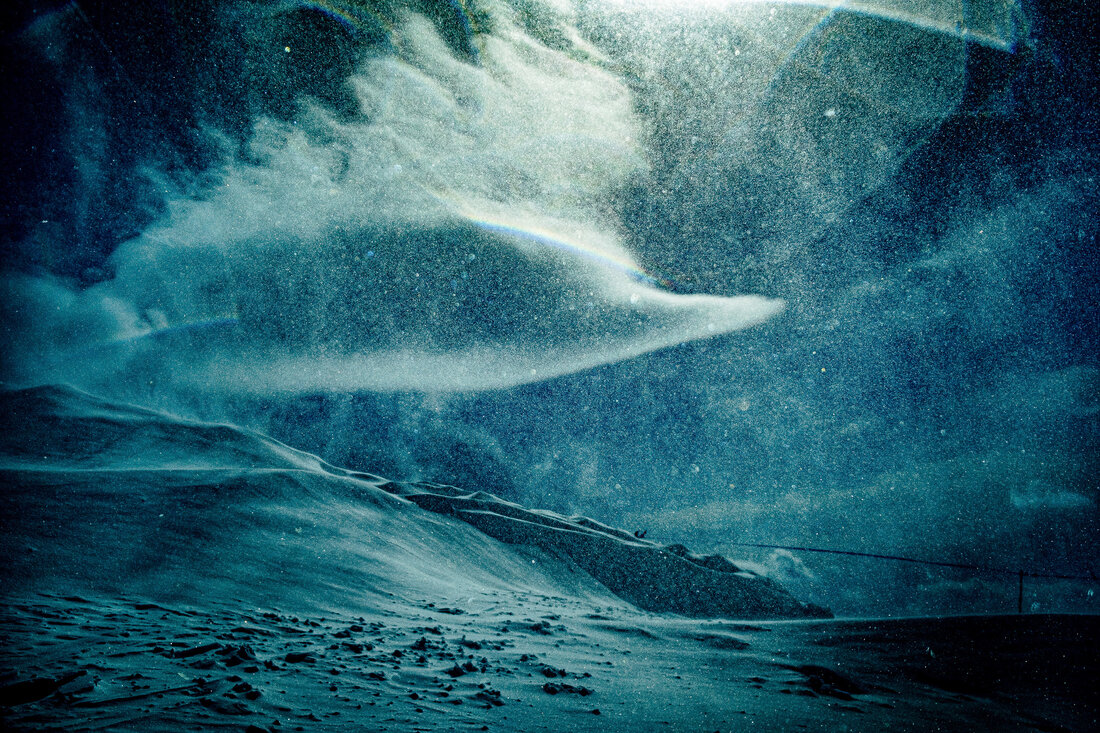 015-DSCF0293_untitled-Enhanced_Wystawa-Bartek-Muracki-W-Tatrach